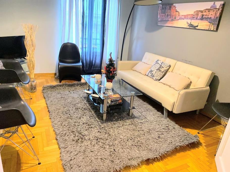 2Bdr Olympianzeus Apt With Netflix Athen Eksteriør bilde