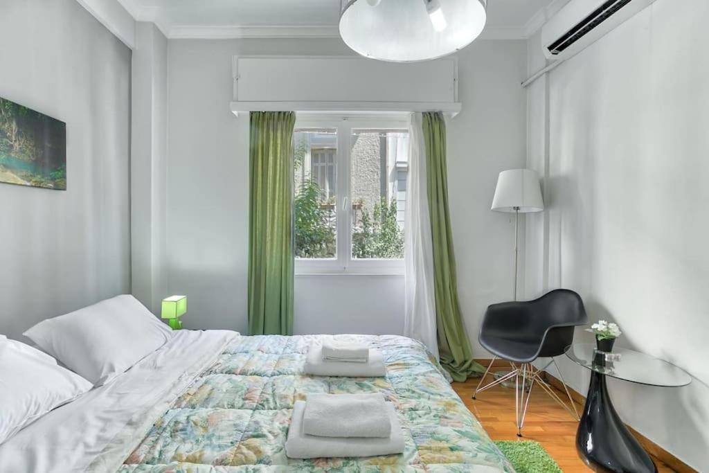 2Bdr Olympianzeus Apt With Netflix Athen Eksteriør bilde