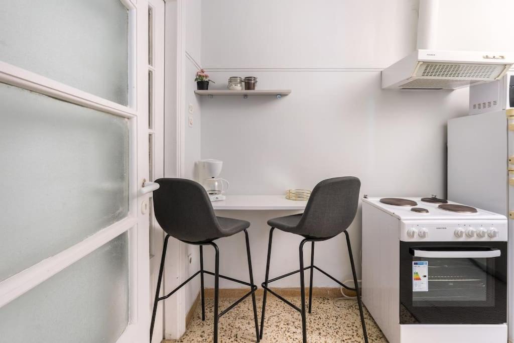 2Bdr Olympianzeus Apt With Netflix Athen Eksteriør bilde